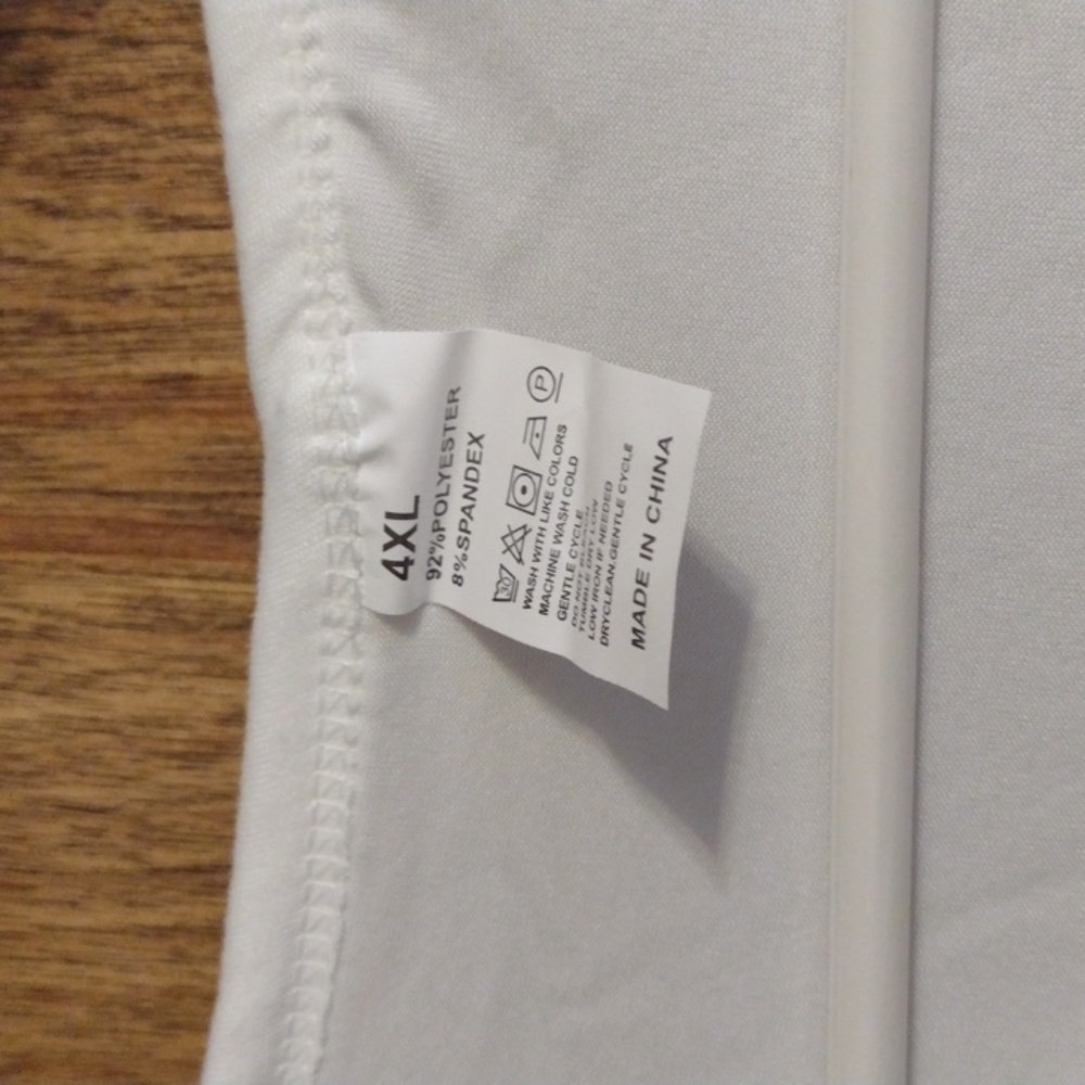 Graphic tee - Picture 3 of 3
